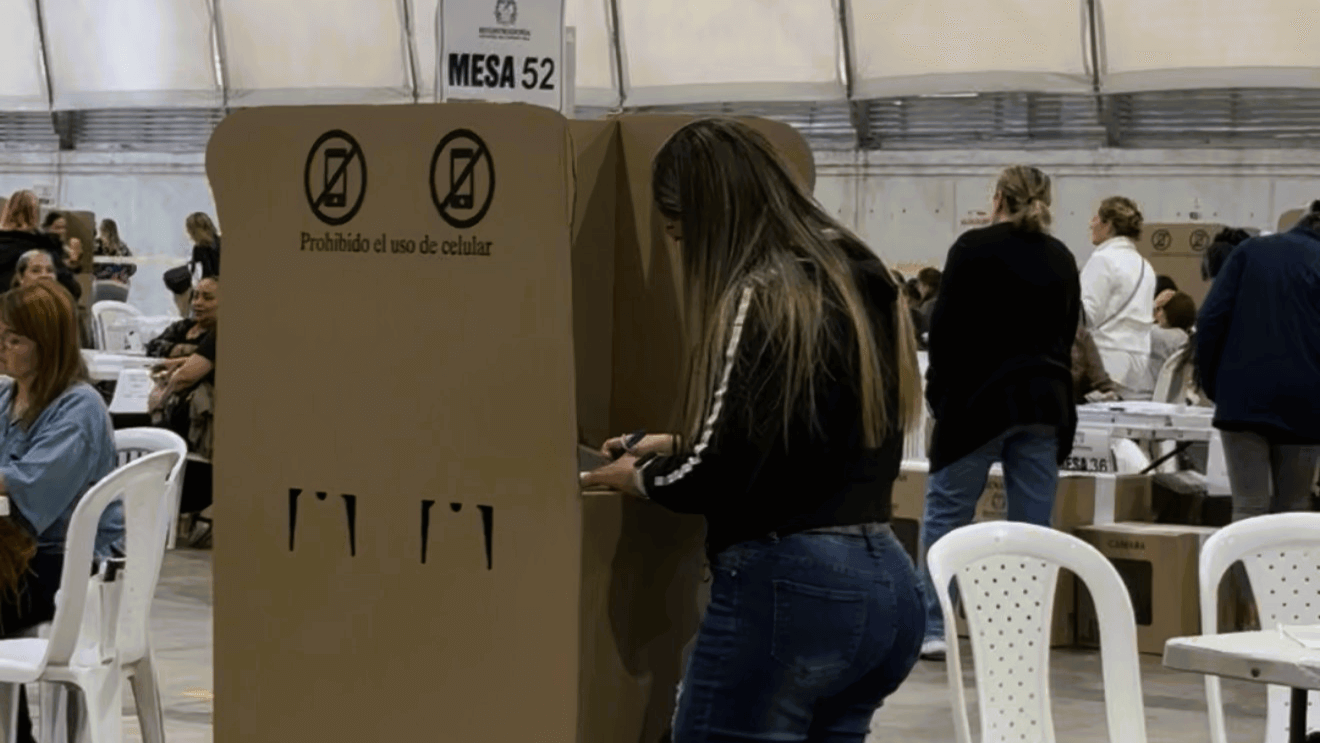 El voto femenino en Colombia y los retos que persisten