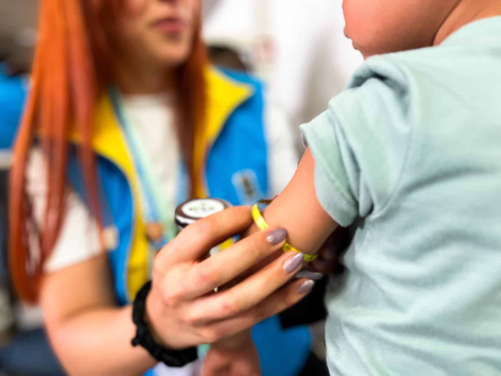 Medellín no registra muertes por desnutrición infantil desde 2024