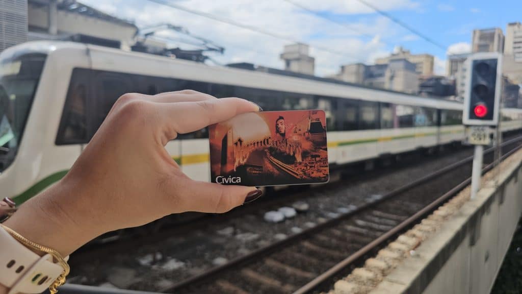 ¿La va a coleccionar? Así puede conseguir la tarjeta Cívica conmemorativa de Ryan Castro