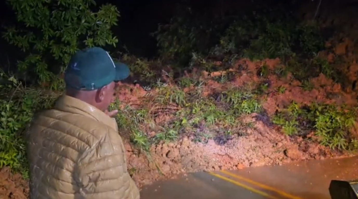 Yolombó enfrenta crisis por derrumbes y colapso de puentes tras intensas lluvias