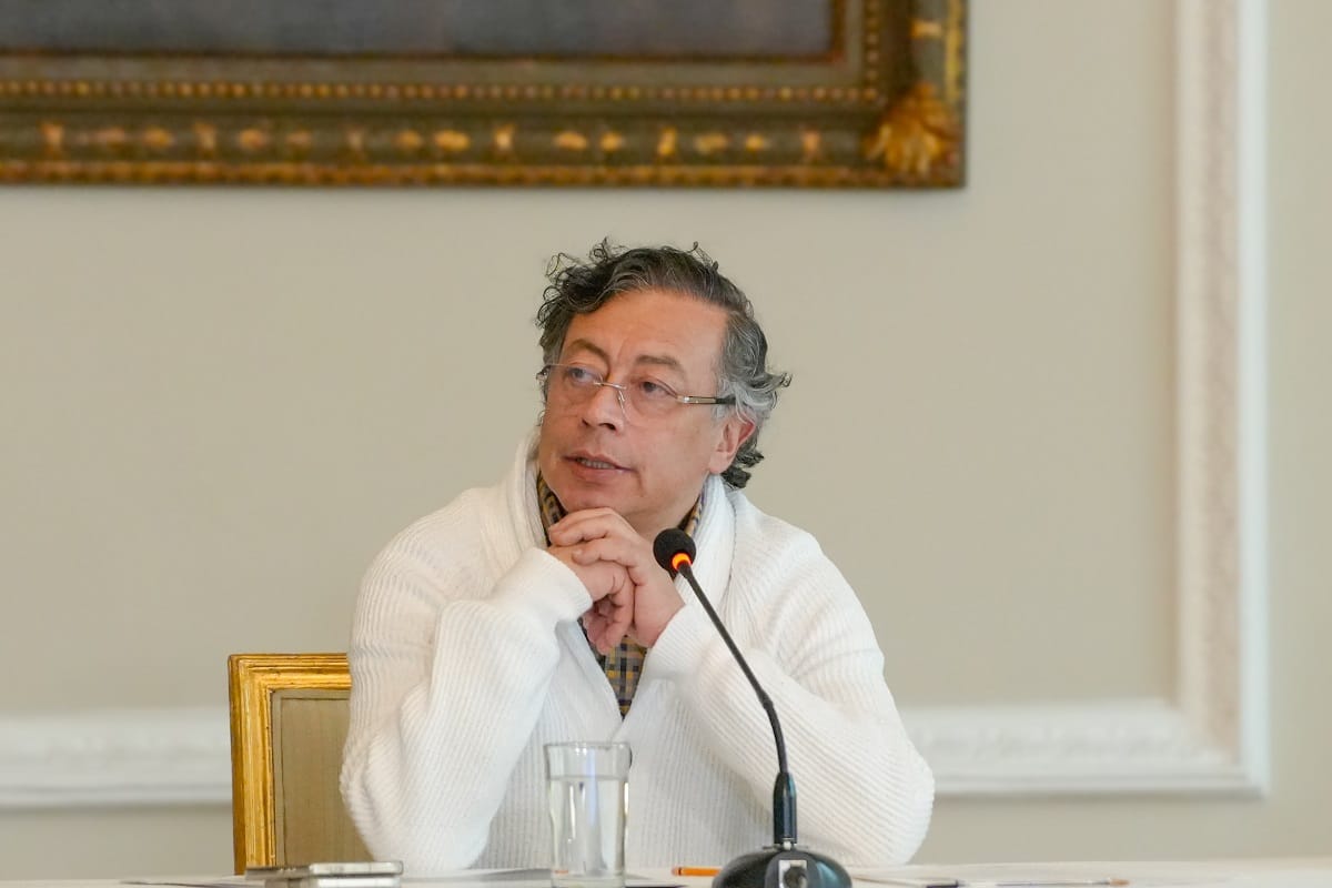 CNE ratifica sanción por violación de topes electorales de la campaña Petro presidente