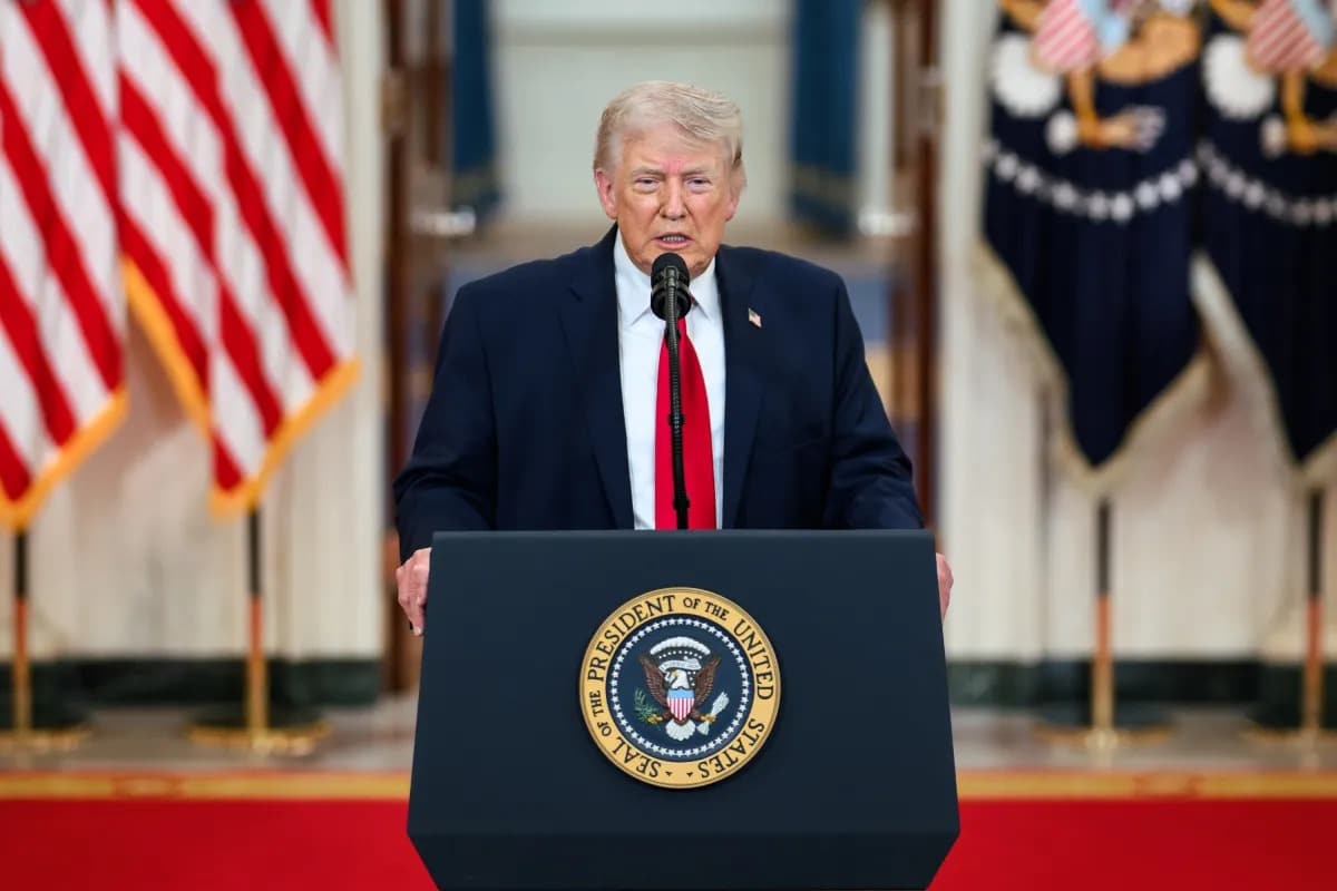 Trump amenaza con destruir Irán si no abren el estrecho de Ormuz