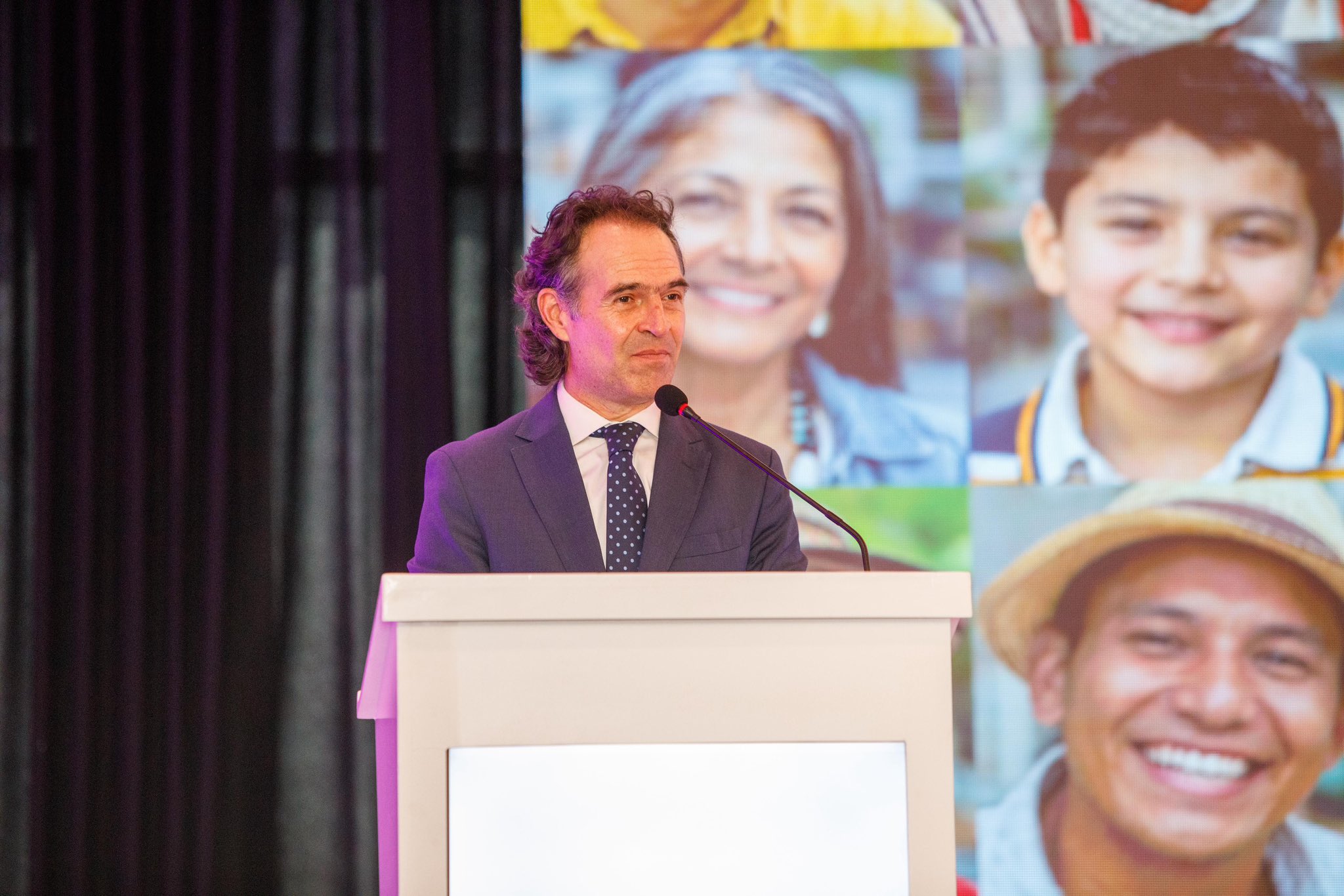 Gestión del alcalde Federico Gutiérrez tiene un 80 % de aprobación, según encuesta
