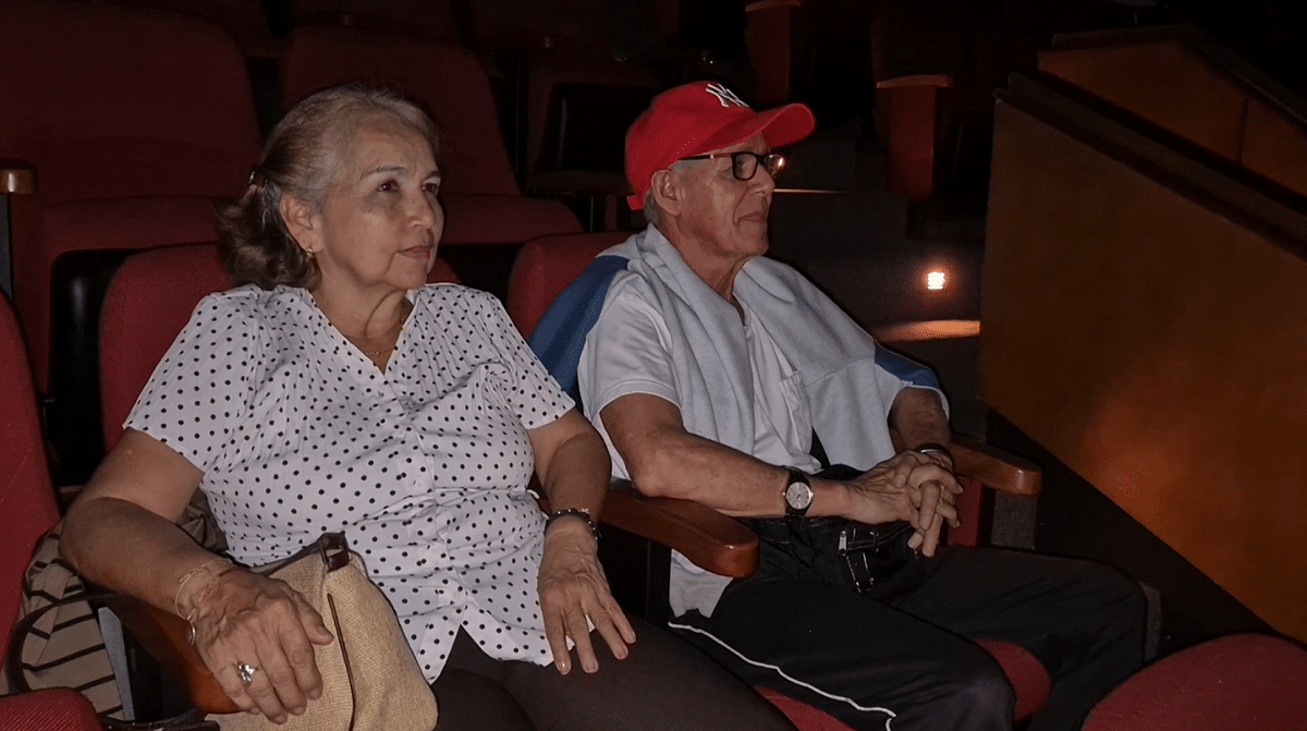 Plan imperdible en Medellín: cine independiente gratis todos los miércoles en la Cámara