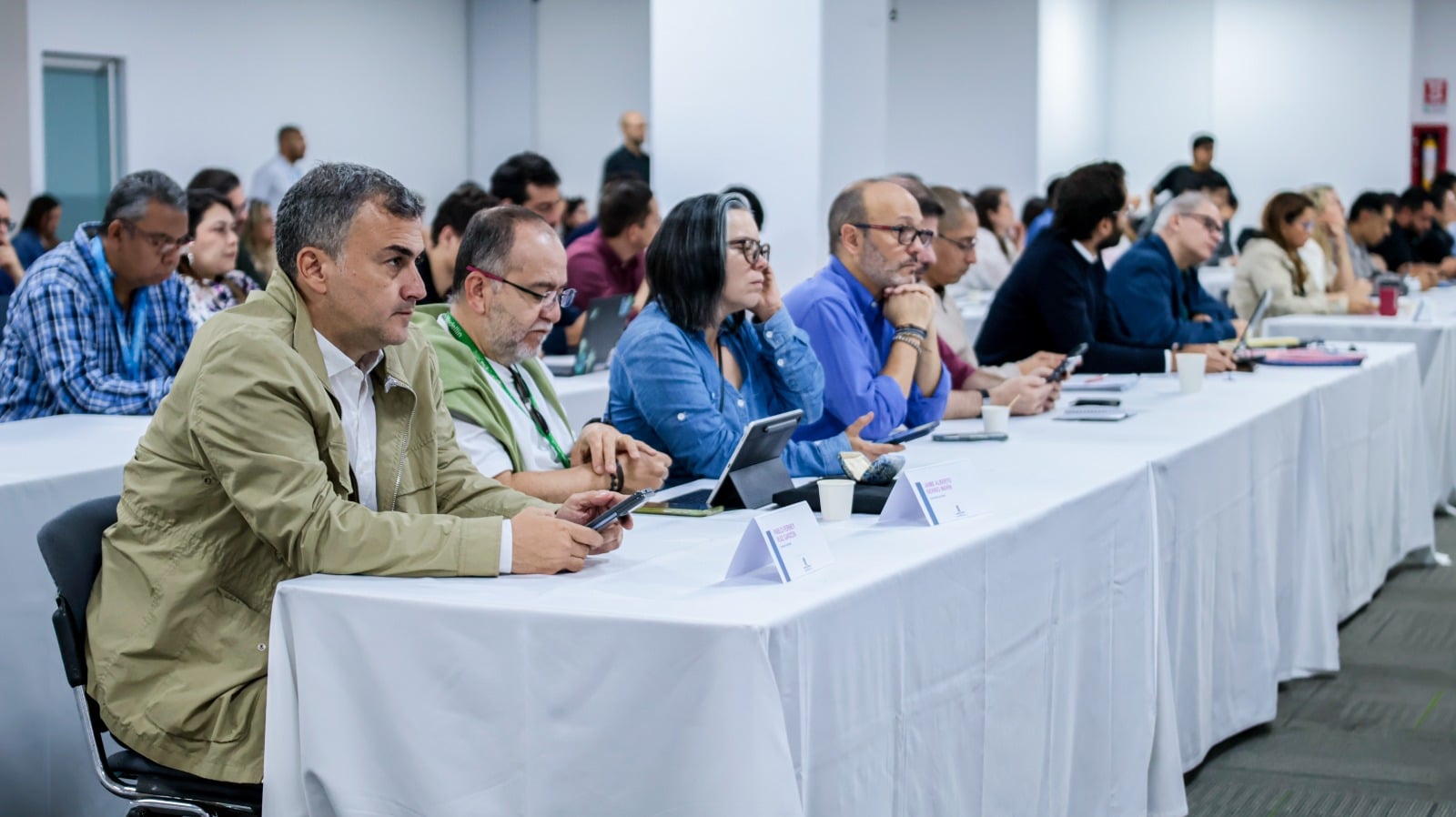 Avanza la revisión del Plan de Ordenamiento Territorial en Medellín