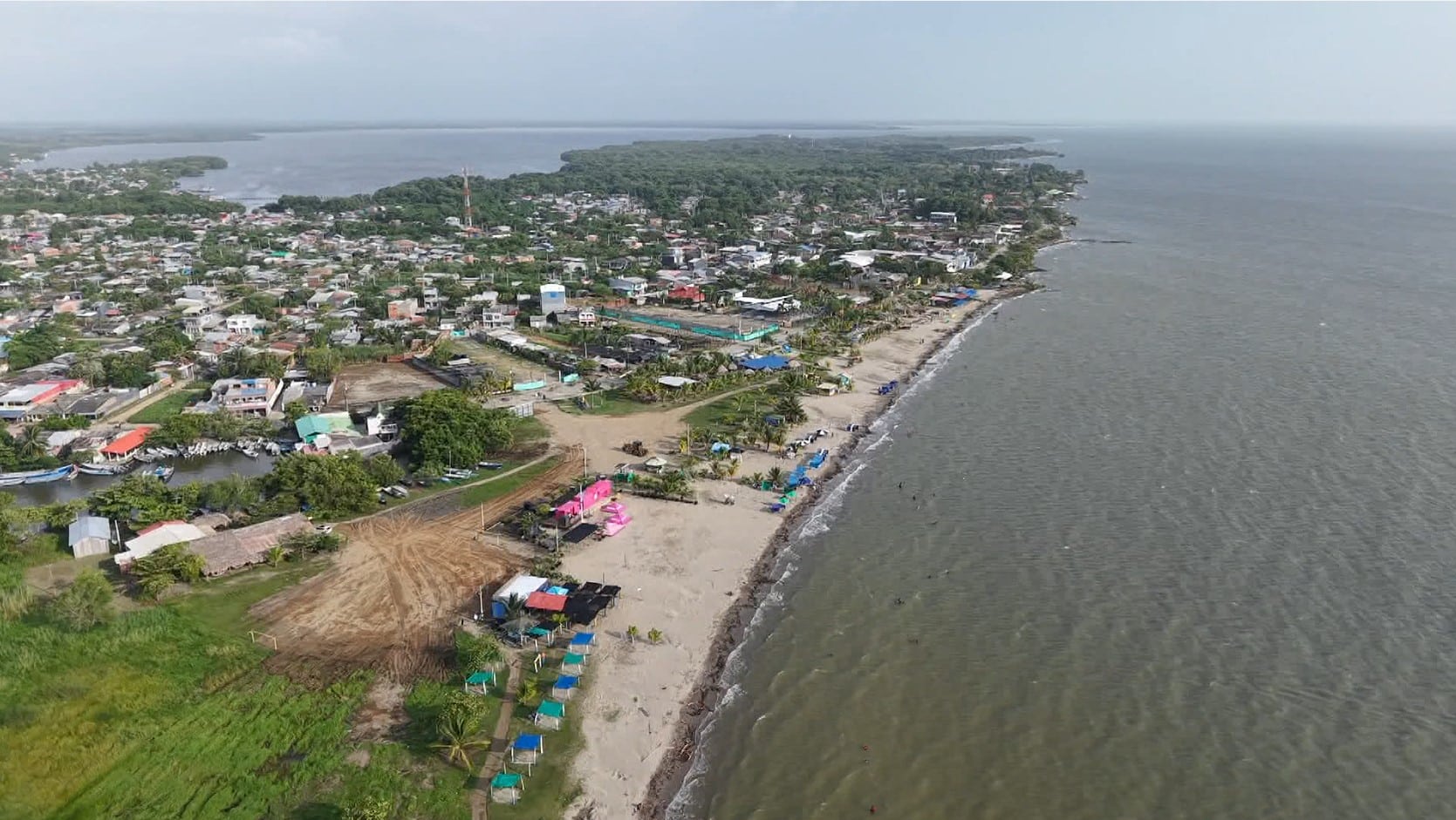 Pescadores de Urabá reciben pronóstico climático en tiempo real