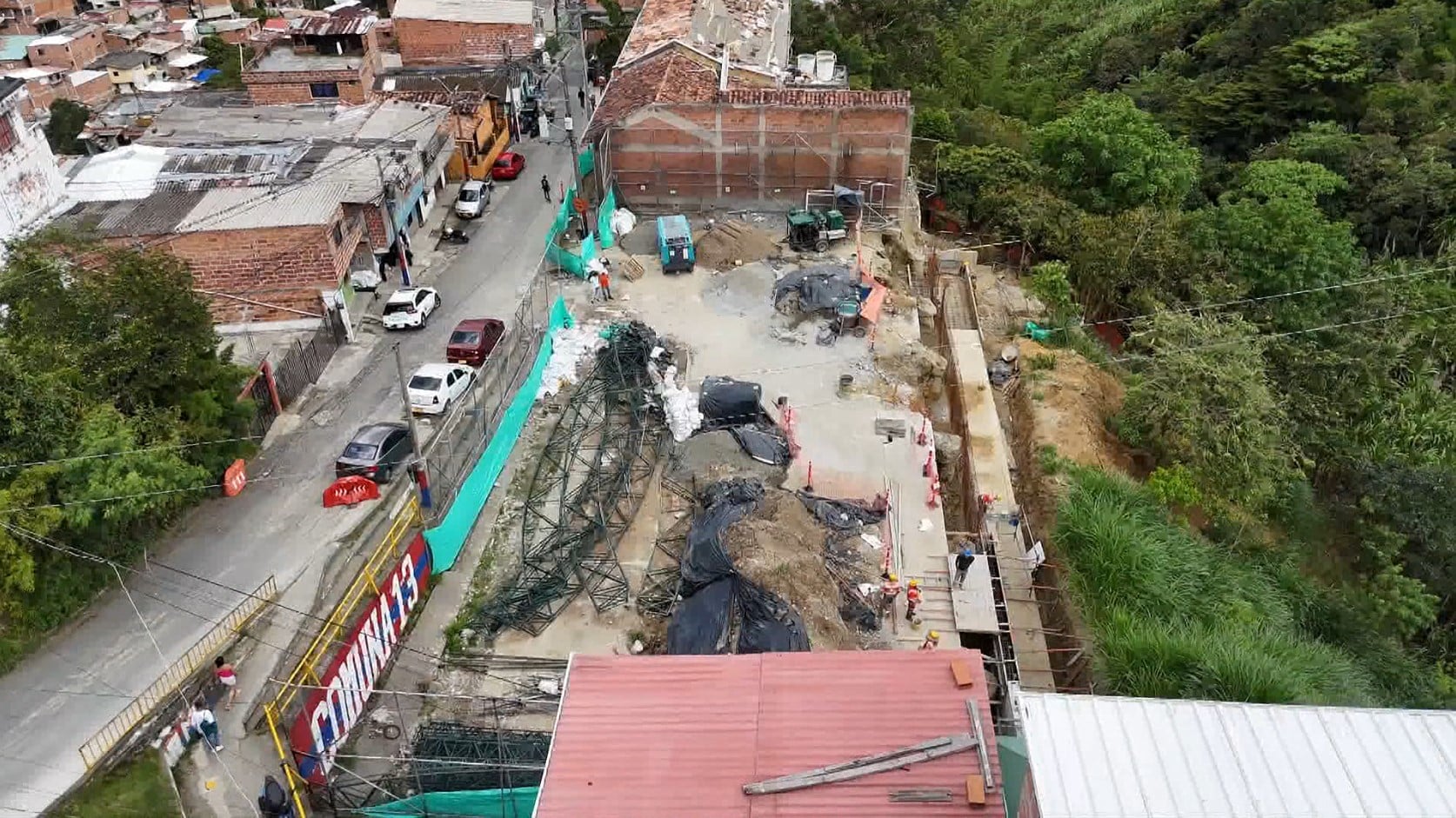 Así van las obras de la I.E. Stella Vélez Londoño en la comuna 13