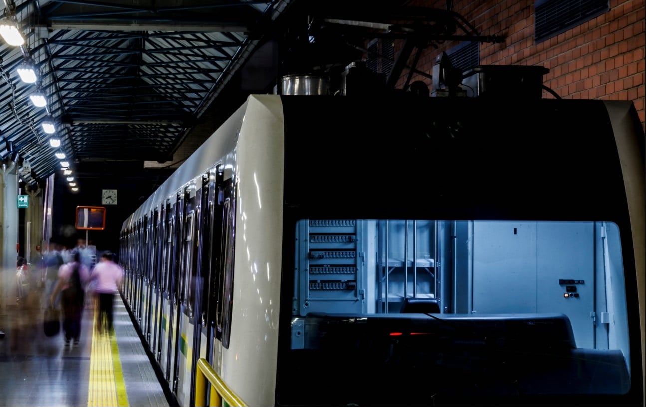 El Metro de Medellín implementa horario especial para el concierto de Maluma