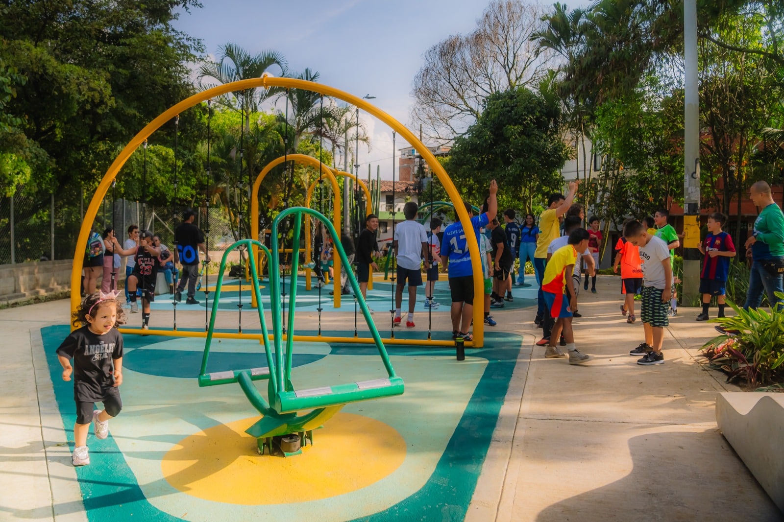Campaña para el cuidado de los parques públicos en Medellín