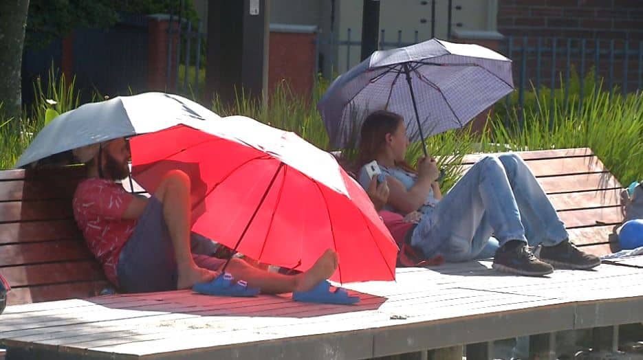 Esta es la razón por la que está haciendo tanto calor durante las noches en Medellín