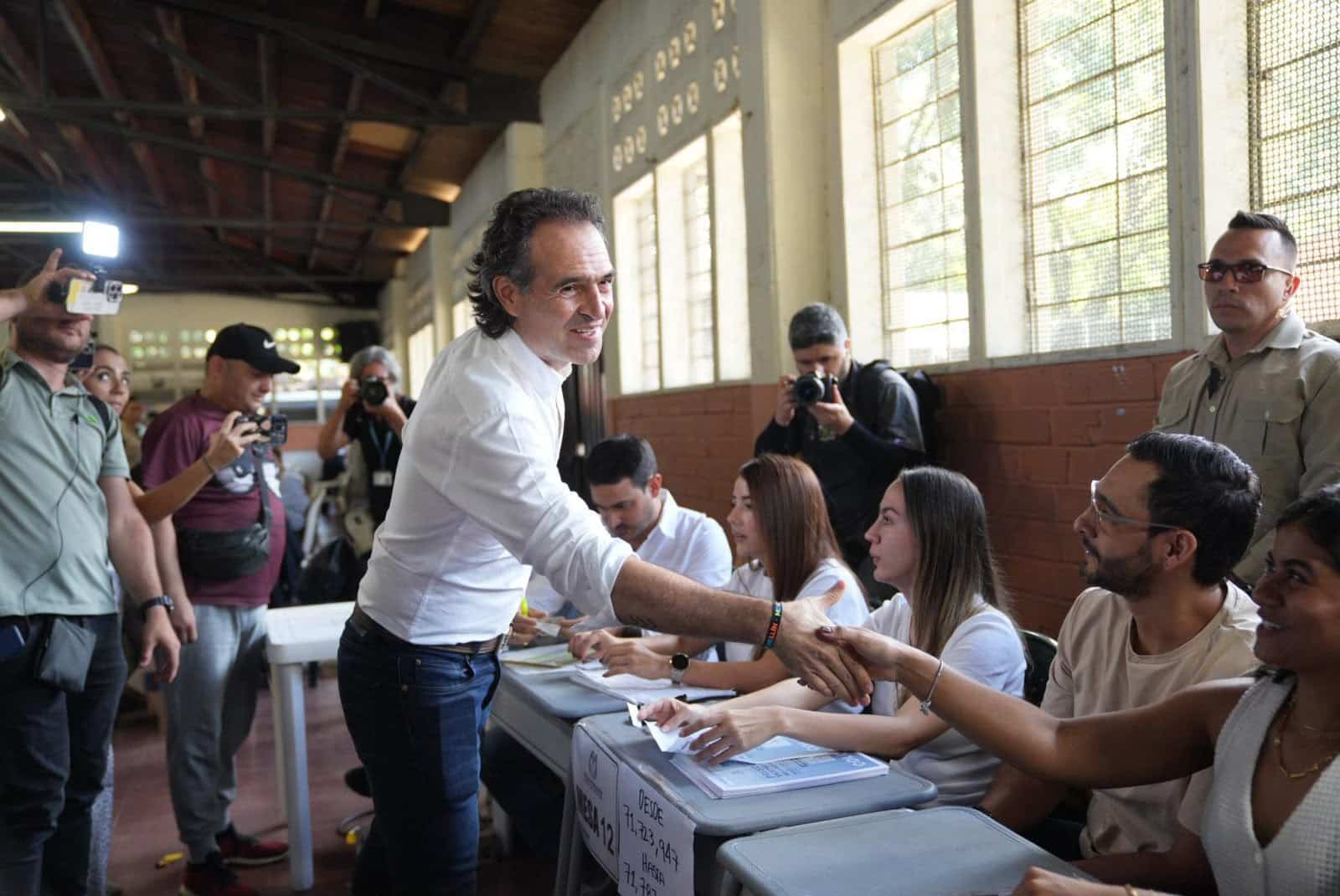 Esto dijo el alcalde de Medellín tras definirse los resultados de la primera vuelta presidencial en Colombia