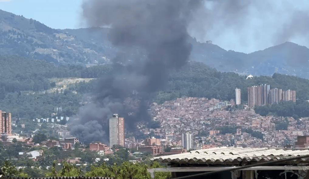 Incendio afectó inmueble en el barrio Boston, cerca al parque principal