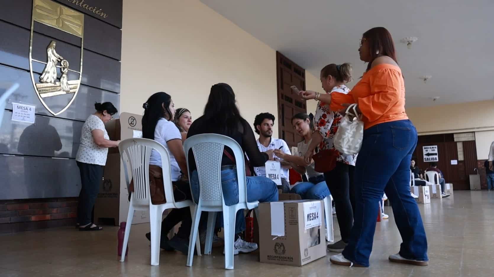 ¿No sabe por quién votar? Esta plataforma con IA le ayuda a comparar propuestas presidenciales