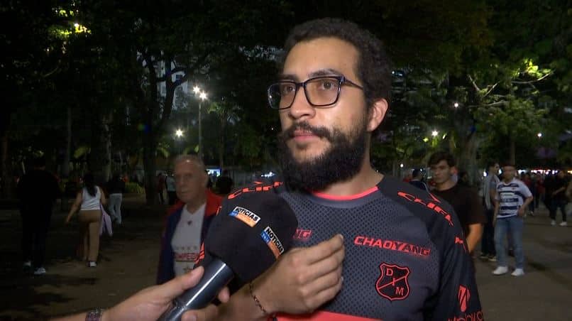 Protestas de hinchas del Independiente Medellín en el estadio Atanasio Girardot