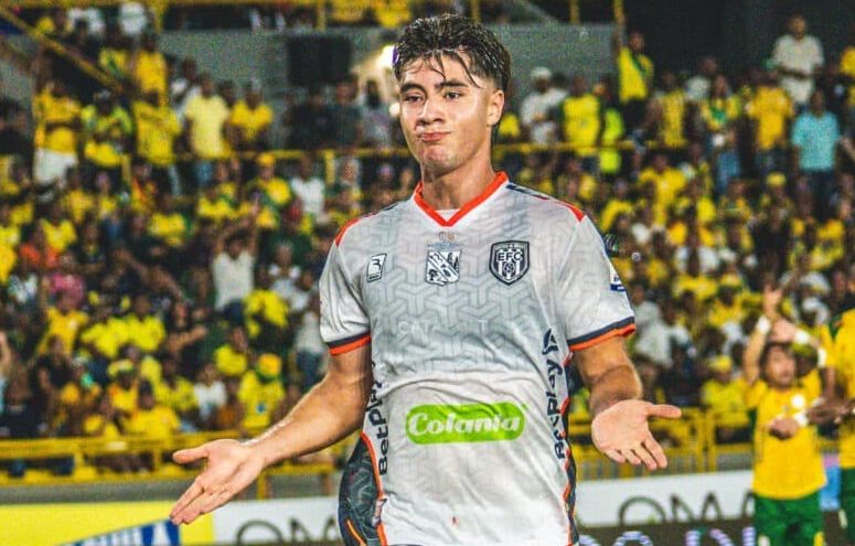 Envigado logra una victoria crucial en la final de la segunda división del FPC