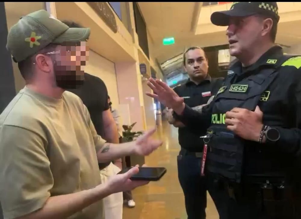 Ciudadano francés capturado por agresión a menor en cine de Medellín