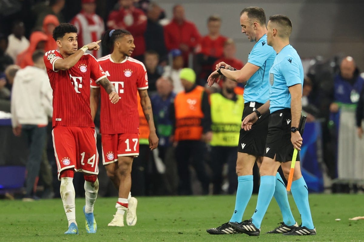 ¿Fue mano? La polémica jugada que divide opiniones en triunfo del PSG sobre el Bayern Múnich