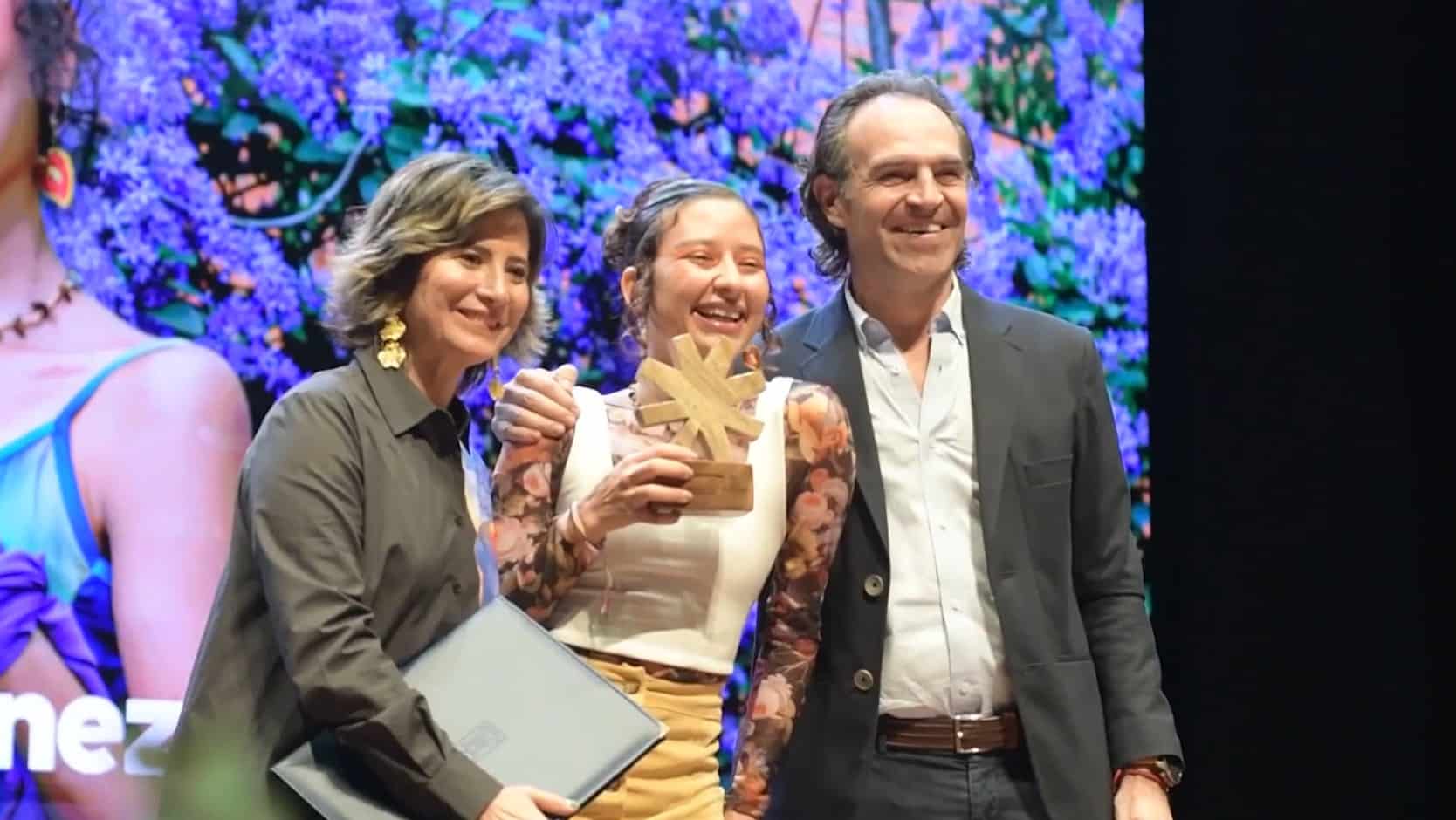 Amplían plazo de la convocatoria de estímulos para mujeres líderes y emprendedoras en Medellín, así puede participar