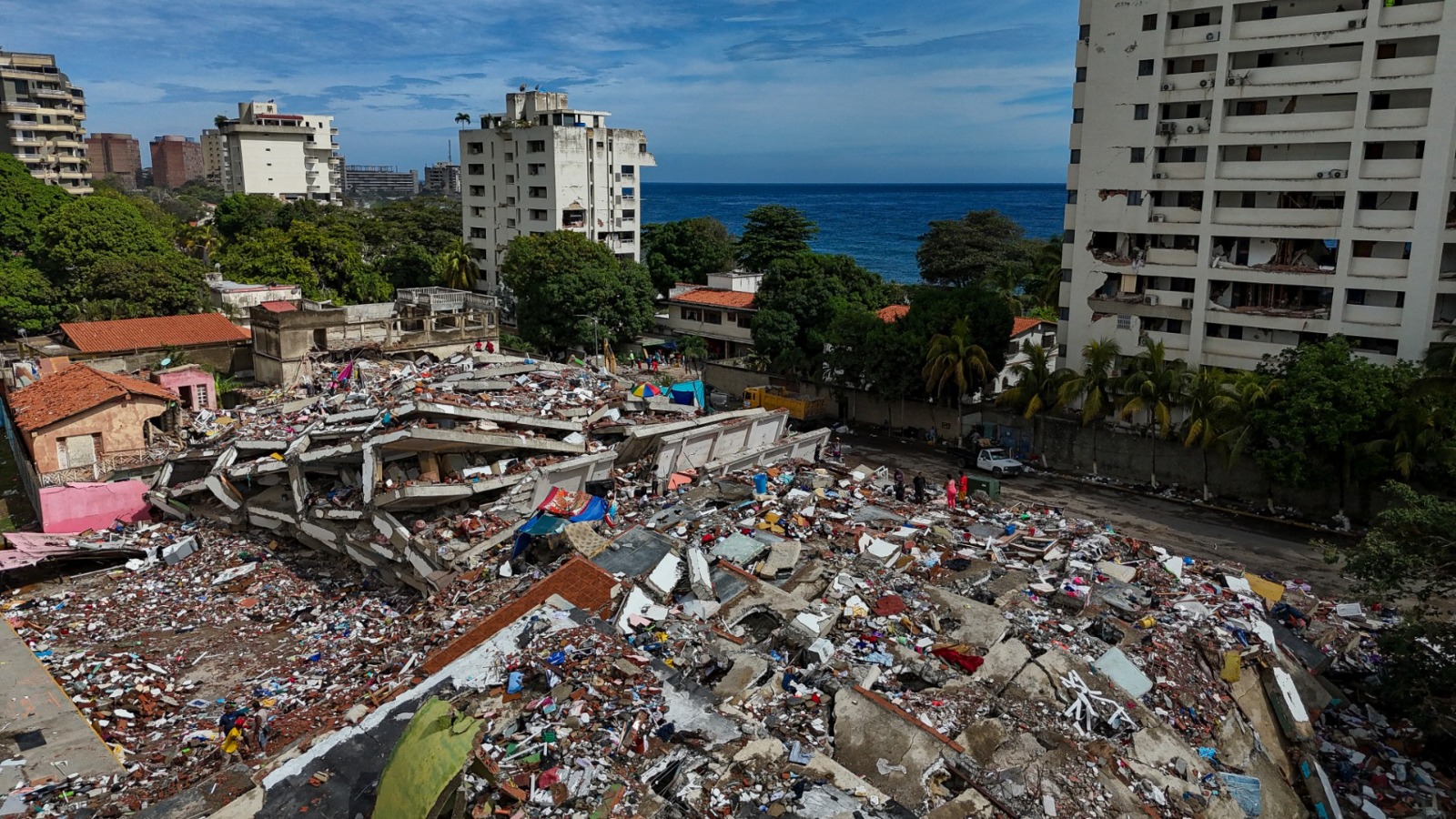 El balance de víctimas por los terremotos en Venezuela asciende a 1.943