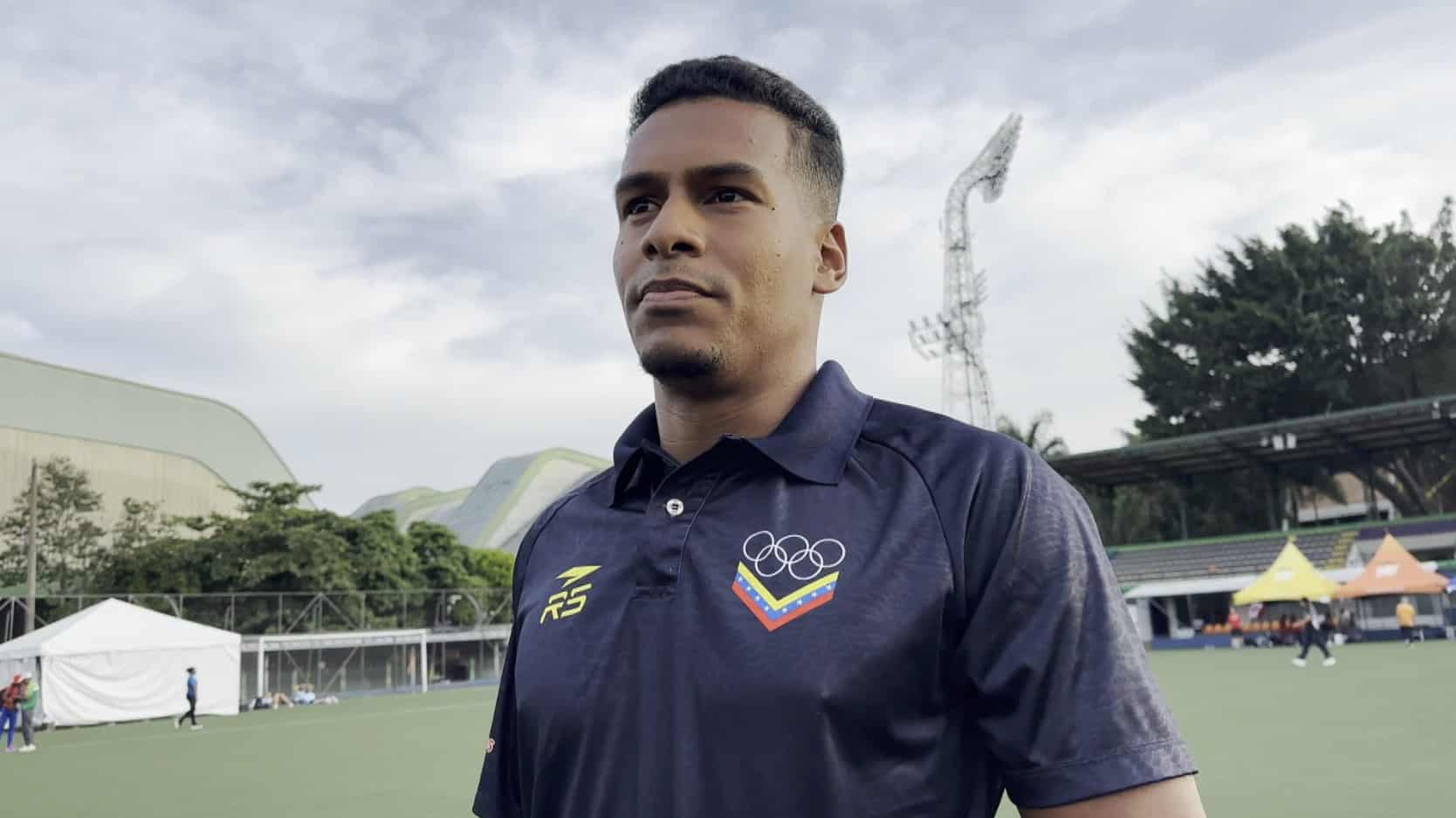 Con el corazón en Venezuela: atleta busca darle una alegría a su país en medio de la tragedia