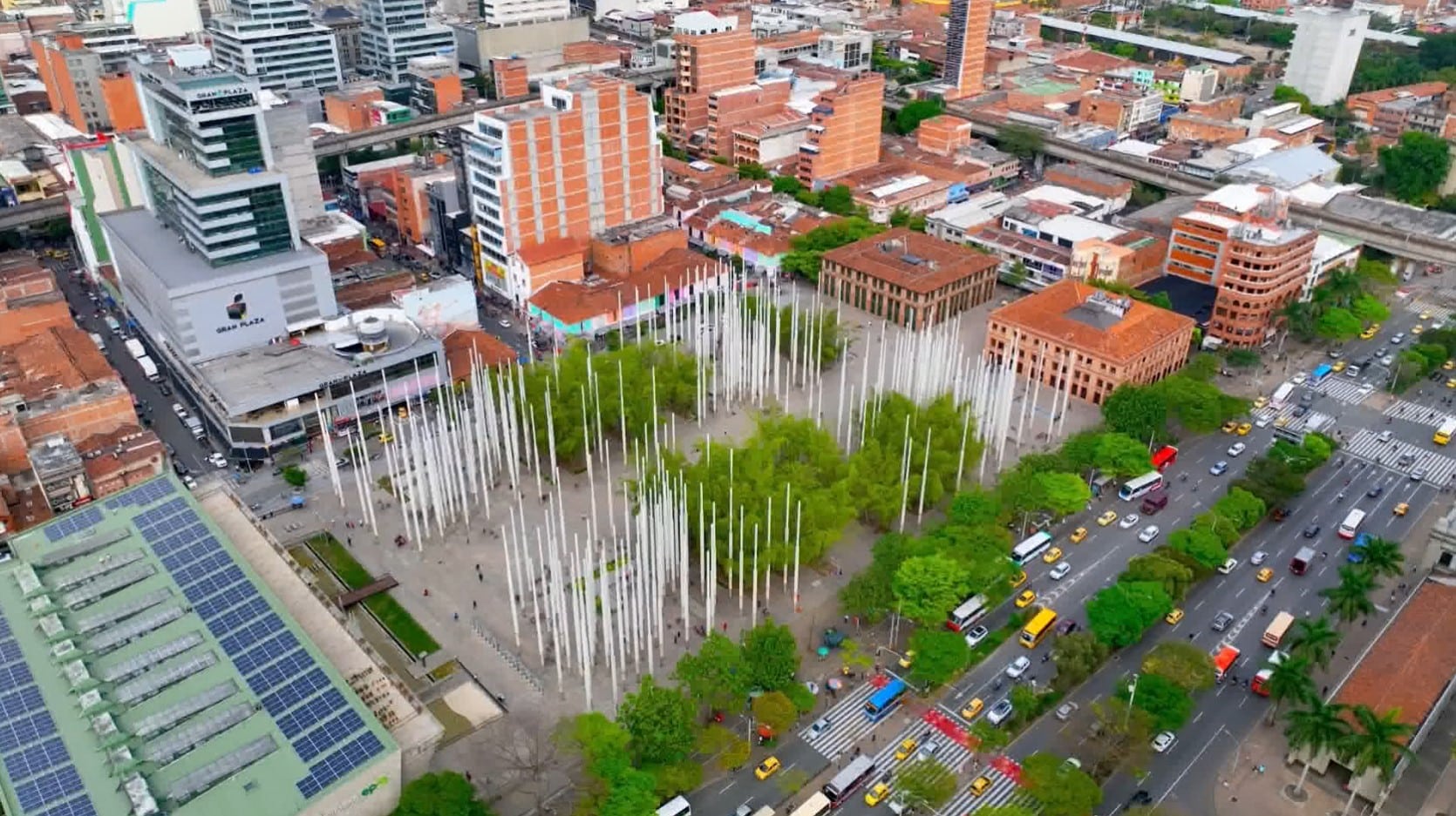 ¿Qué necesita Medellín del próximo presidente? Gremios y ciudadanos responden