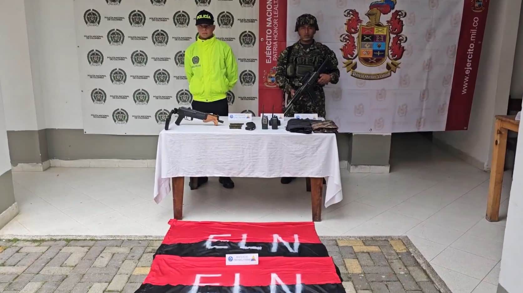 Golpe al ELN en el Oriente antioqueño: decomisan fusil, explosivos y propaganda del grupo armado