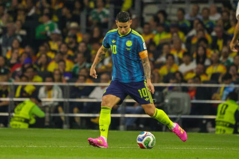 James Rodríguez iguala el número de partidos mundialistas del 'Pibe' Valderrama y Rincón