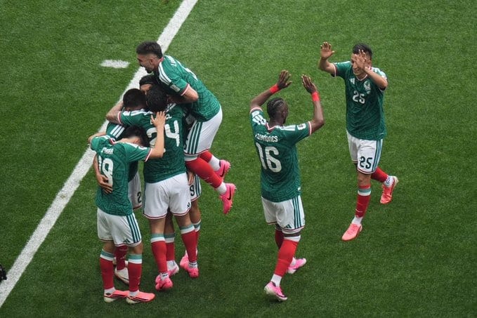 México hizo respetar su casa en partido inaugural del Mundial