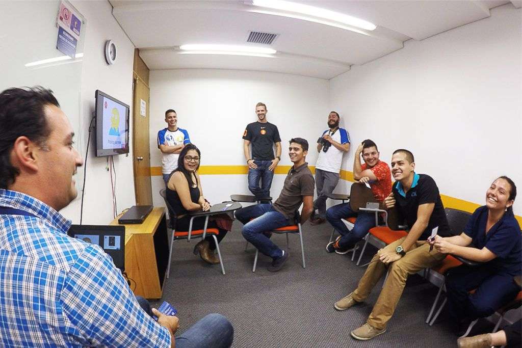 ¿Quiere aprender inglés gratis? Abren 1.000 becas para habitantes de Antioquia