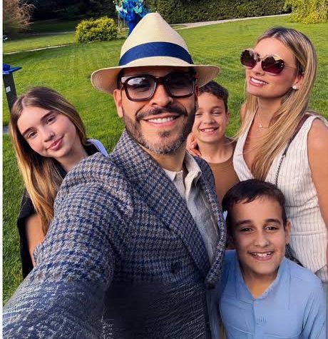 Lucía, Salvador, Filippo y Francesca: así está conformada la familia de Abelardo de la Espriella