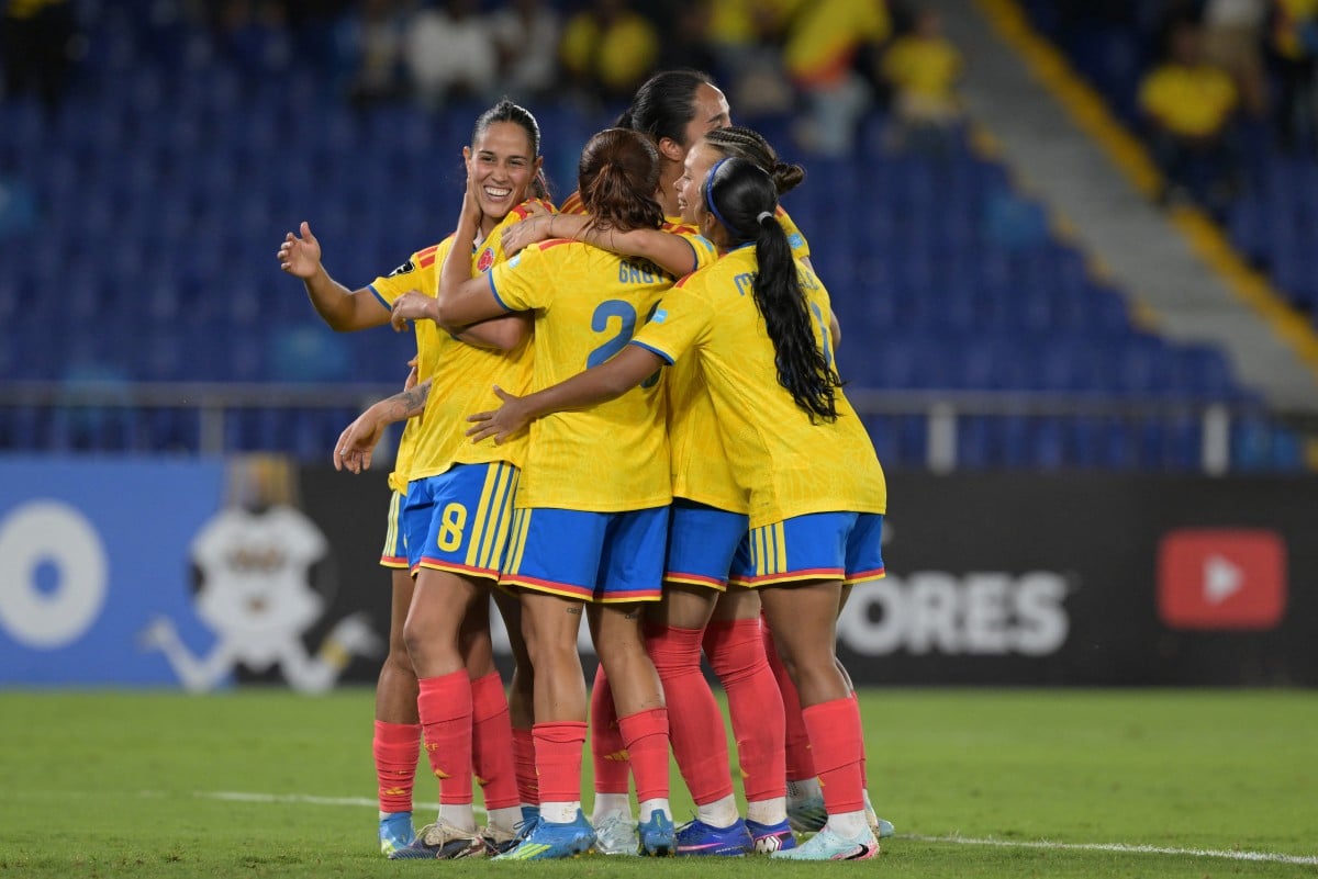 Colombia clasifica al Mundial femenino al vencer 1-0 a Uruguay