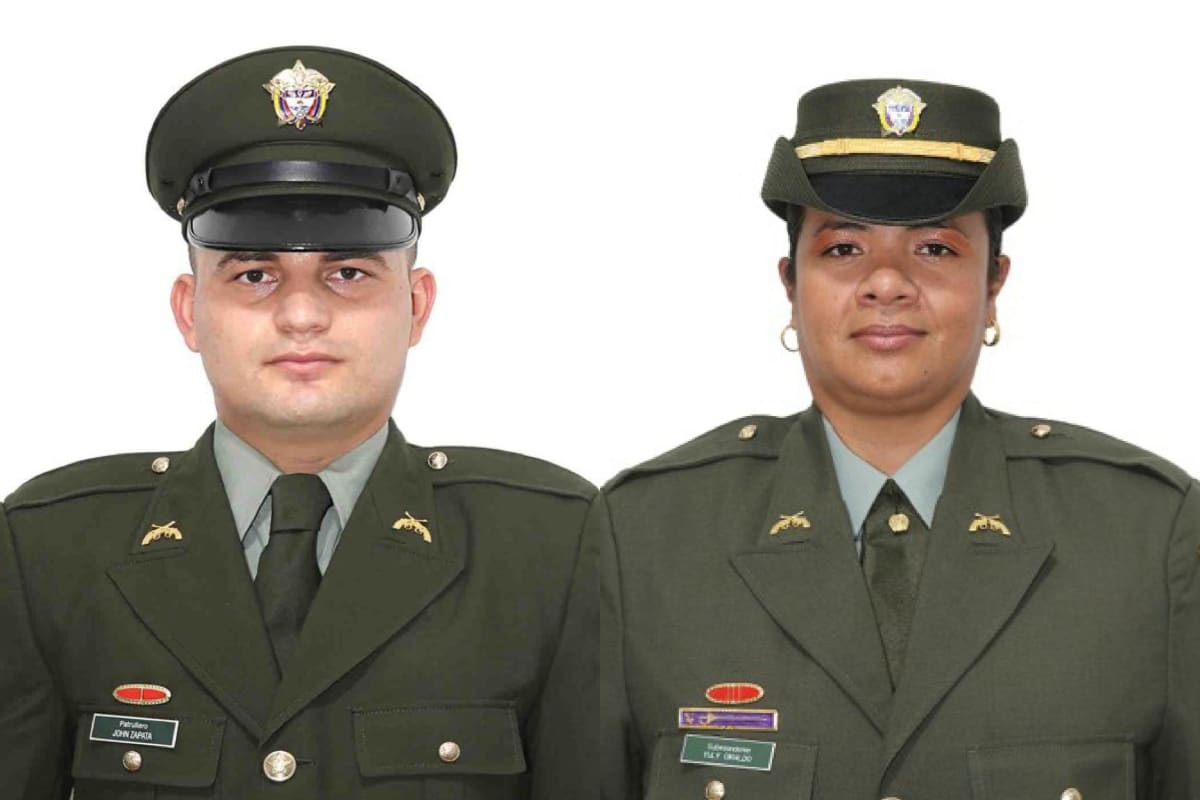 Homenaje póstumo a policías asesinados en Laureles