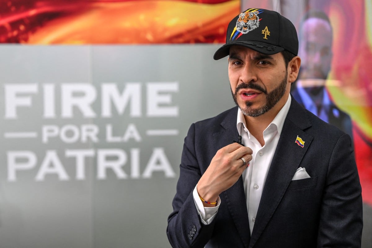 Abelardo de la Espriella anunció el cierre de 14 embajadas y 15 consulados en el inicio de su gobierno