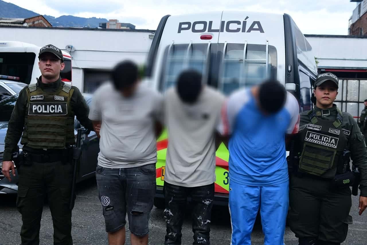 Capturan a tres hombres momentos después de cometer un robo en Calasanz