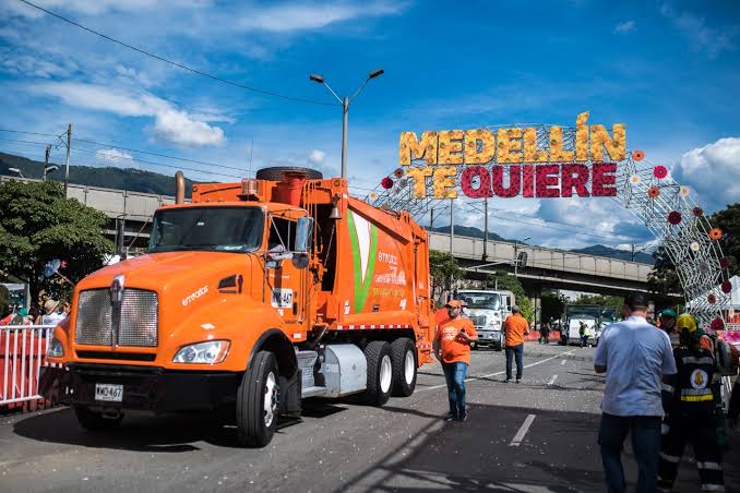 Limpieza especial en Medellín durante la Feria de las Flores 2026