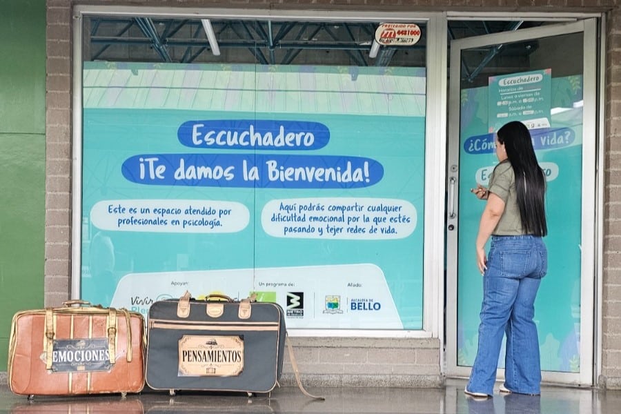 Inauguración del Escuchadero en la estación Niquía del Metro de Medellín
