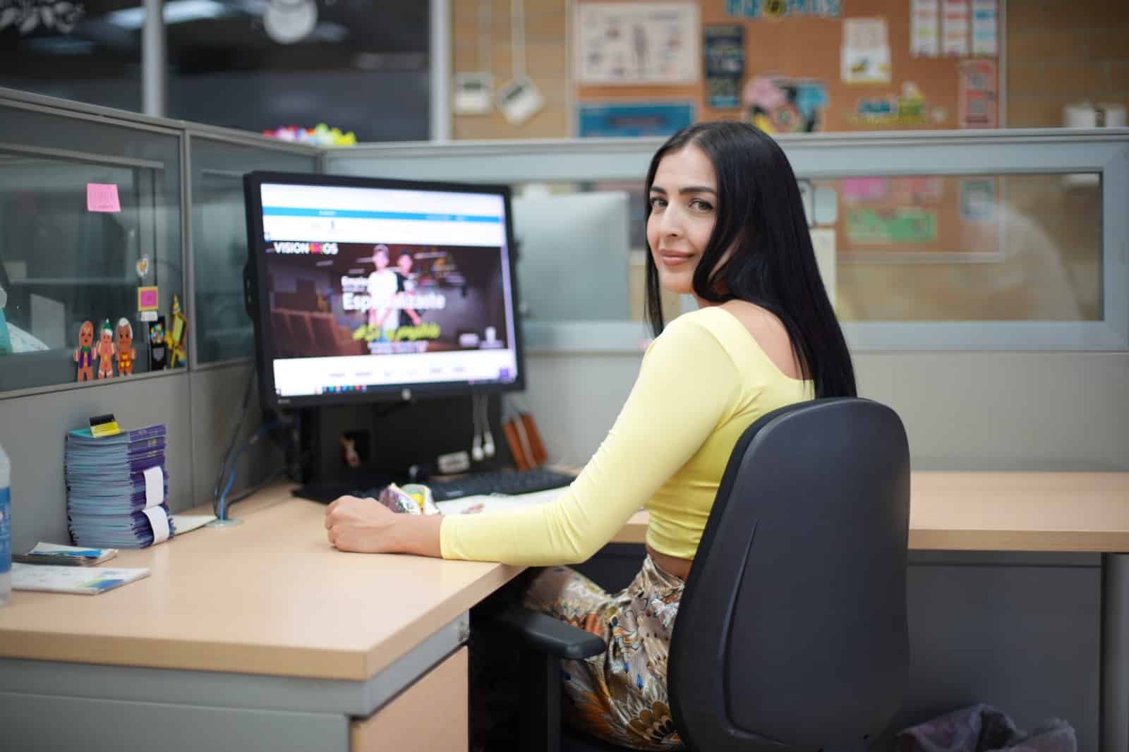 Medellín lanza convocatoria de becas para educación superior y formación tecnológica