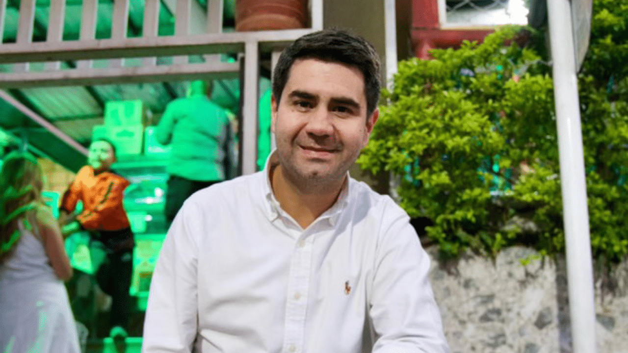 Simón Molina fue elegido vicepresidente de la Cámara y hace historia para Creemos