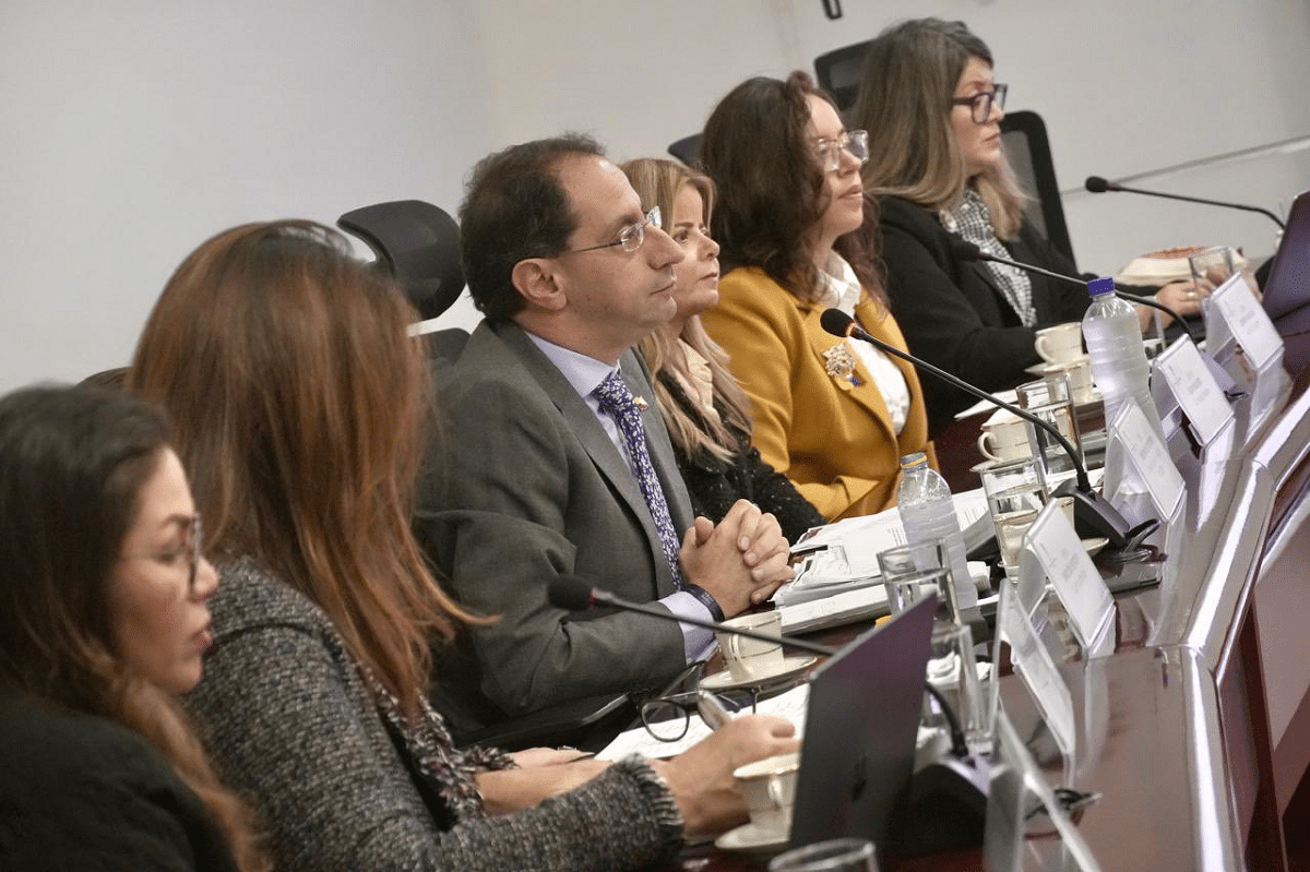 Presidente electo Abelardo de la Espriella ordena suspender el proceso de empalme con el gobierno Petro