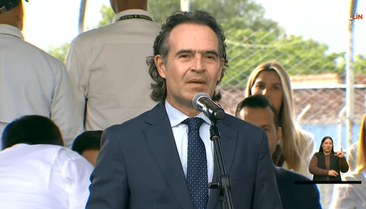 Medellín conmemora 216 años de Independencia con un mensaje de esperanza del alcalde Federico Gutiérrez