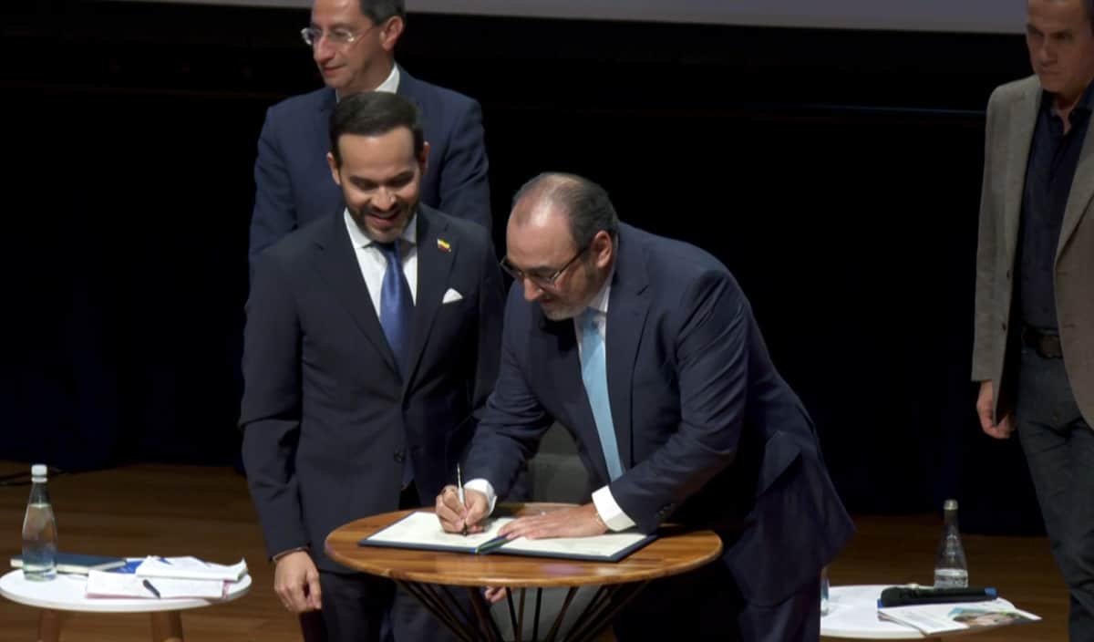 CAF destinará US$9.000 millones a Colombia para impulsar infraestructura, salud y seguridad energética