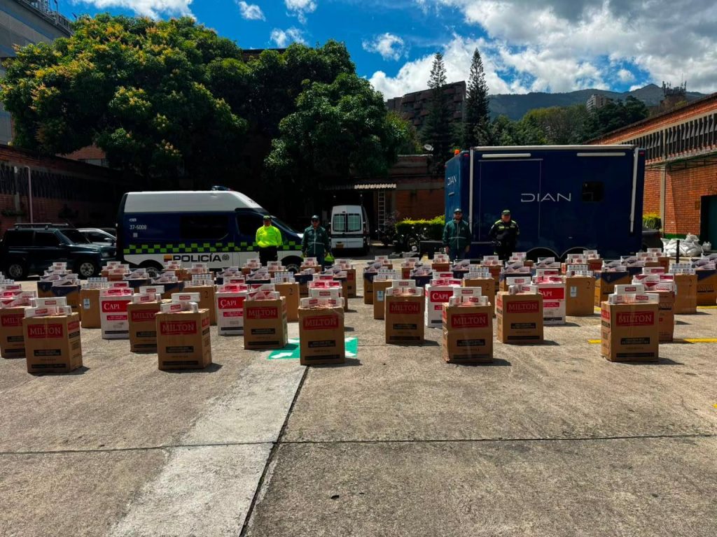 Incautación de cigarrillos de contrabando en Medellín