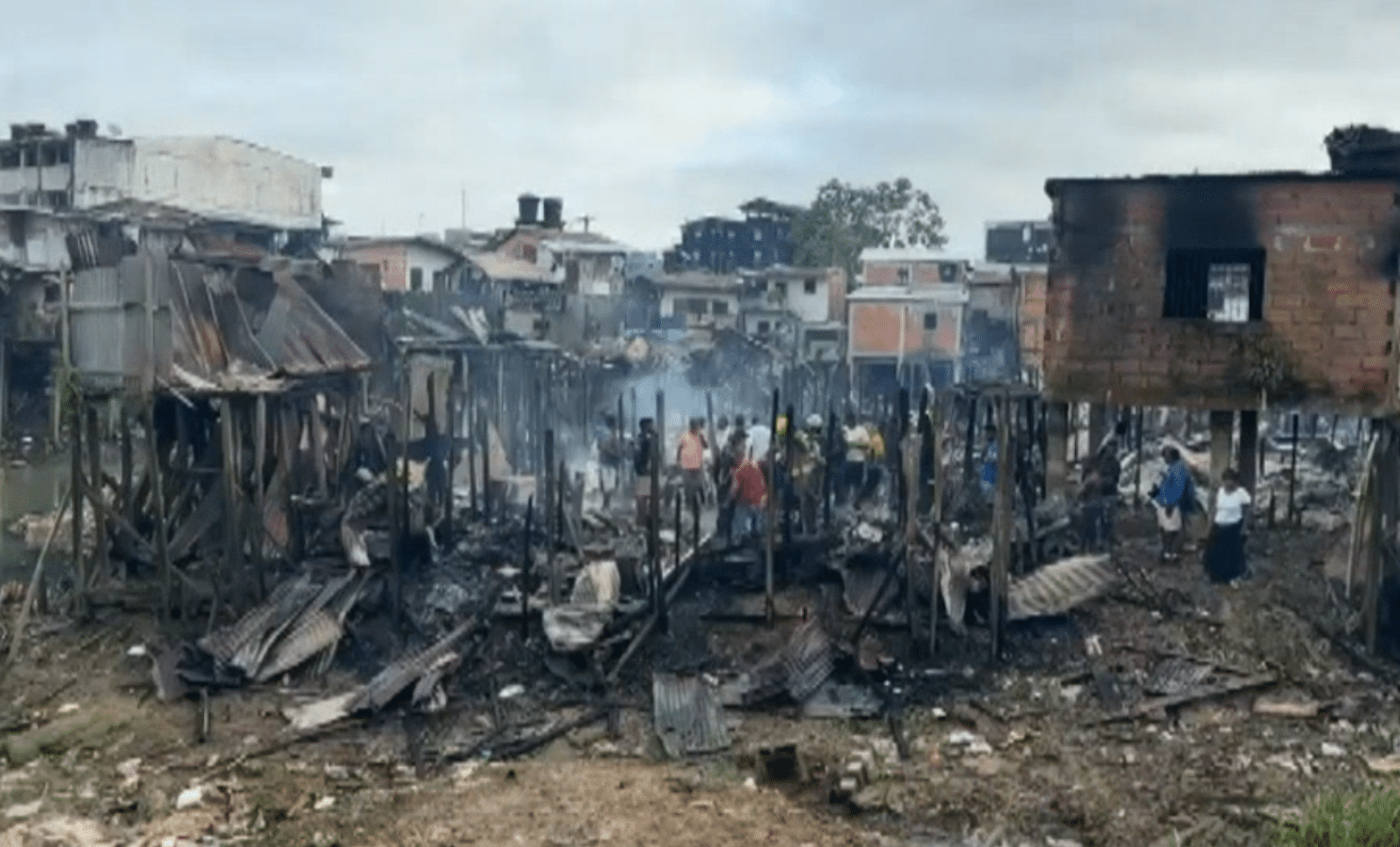 En Medellín recolectan ayudas para afectados de trágico incendio en Chocó