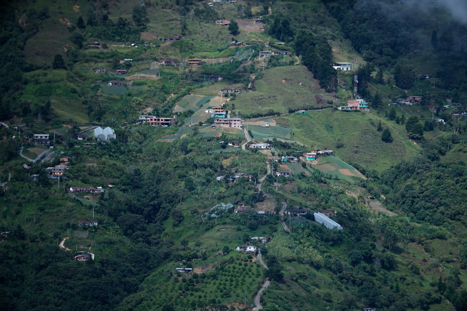 Medellín avanza en la revisión del Plan de Ordenamiento Territorial