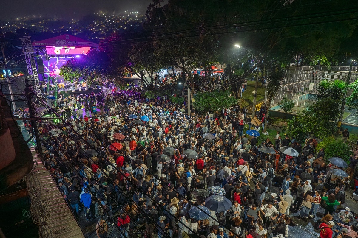 Tablados Feria de las Flores 2026: programación, barrios y artistas en Medellín