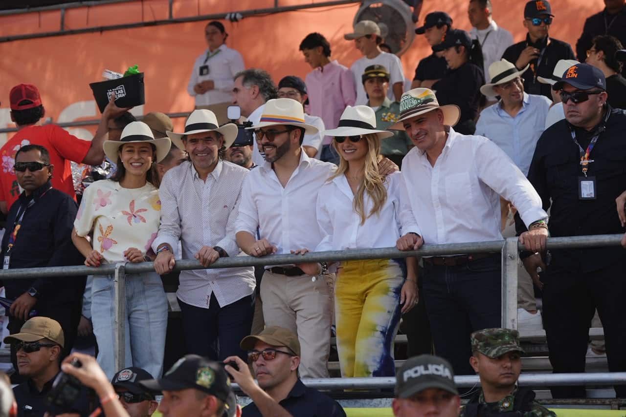 Así fue la visita del presidente Abelardo de la Espriella a Medellín para vivir el Desfile de Silleteros