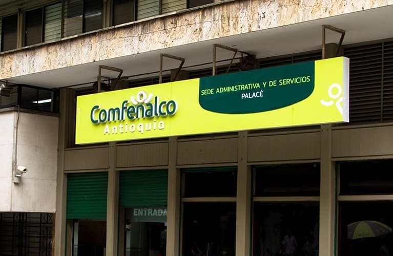 Admiten tutela contra Comfenalco Antioquia para esclarecer si se violaron derechos para la elección del consejo directivo