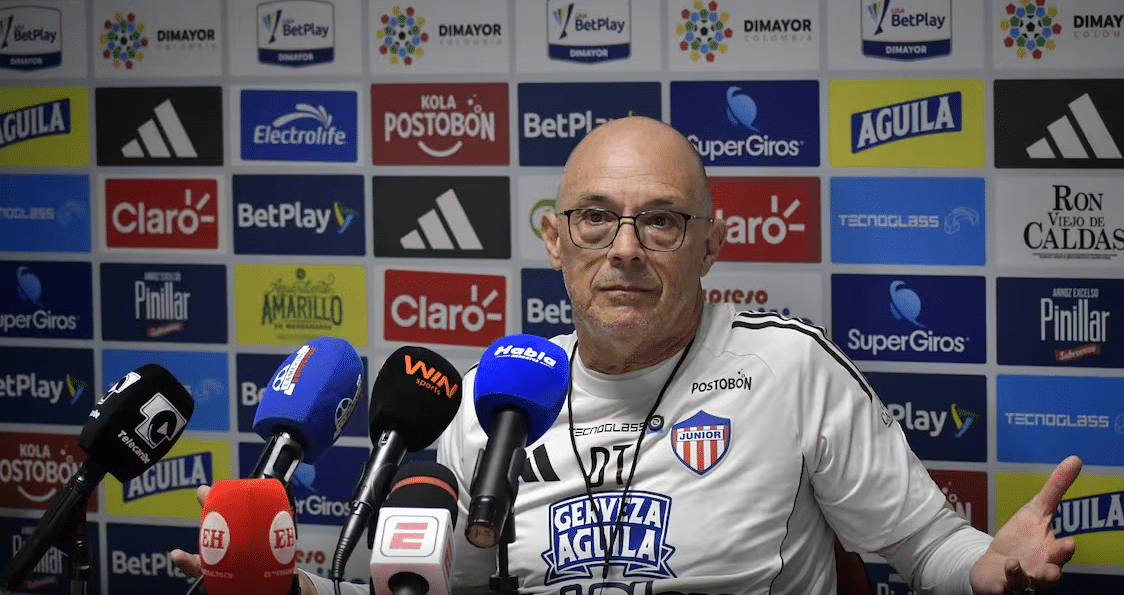 Alfredo Arias se despide del Junior tras un exitoso ciclo