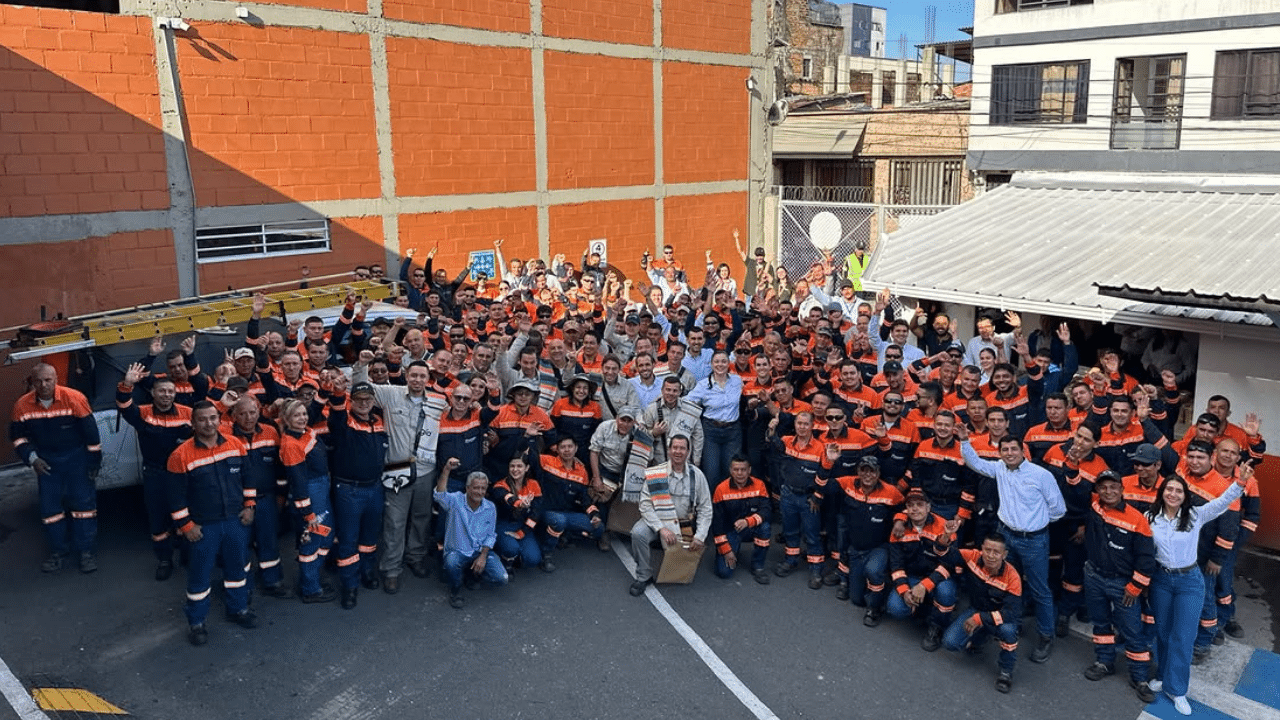 ¡Conmovedor! Así fue el agradecimiento de la Empresa de Energía de Pereira a funcionarios de EPM por labores tras terremoto