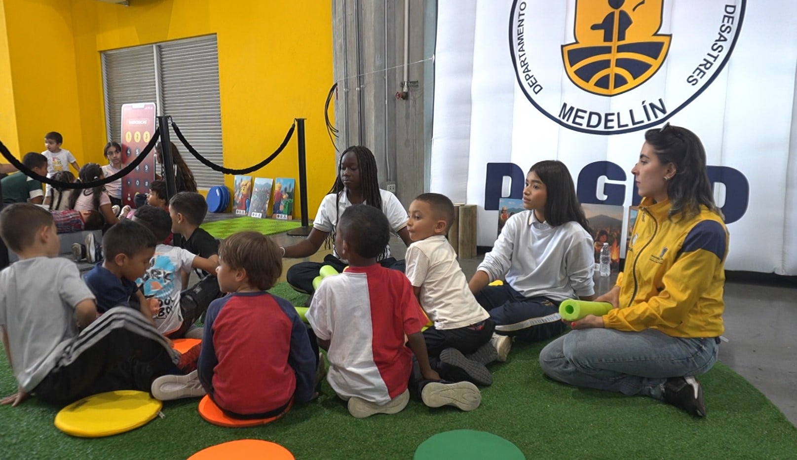 Festival Buen Comienzo: un espacio de solidaridad y aprendizaje en Medellín